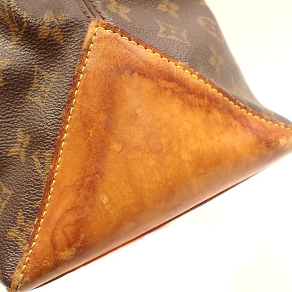 LOUIS VUITTON Brown Monogram Tote Bag - Picture 6 of 9